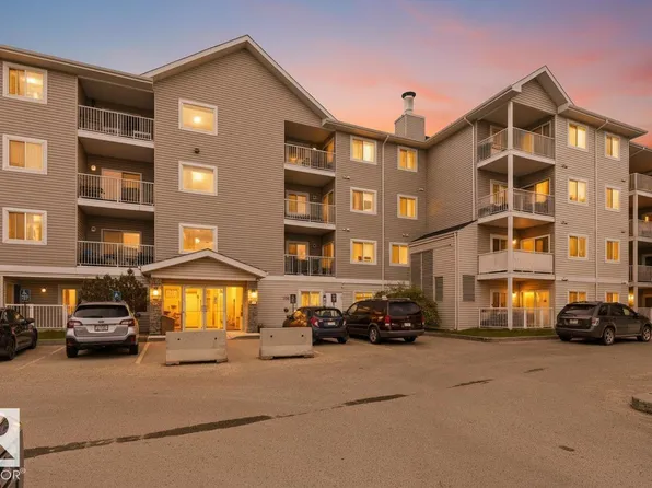 4309 33rd St #330, Stony Plain, AB T7Z 0C4