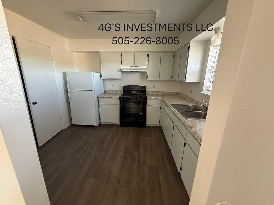 2nd image of 313 W Sycamore Ave #11482205