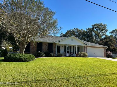 8716 Diamondhead Dr W, Diamondhead, MS, 39525