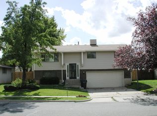 1397 E 5850 S, South Ogden, UT 84405