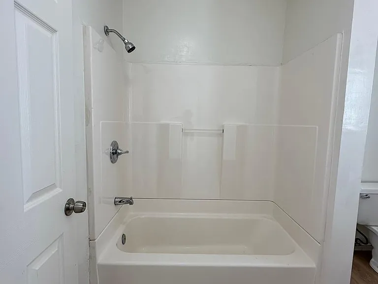 5112 W Mission Blvd #1 — Photo 9