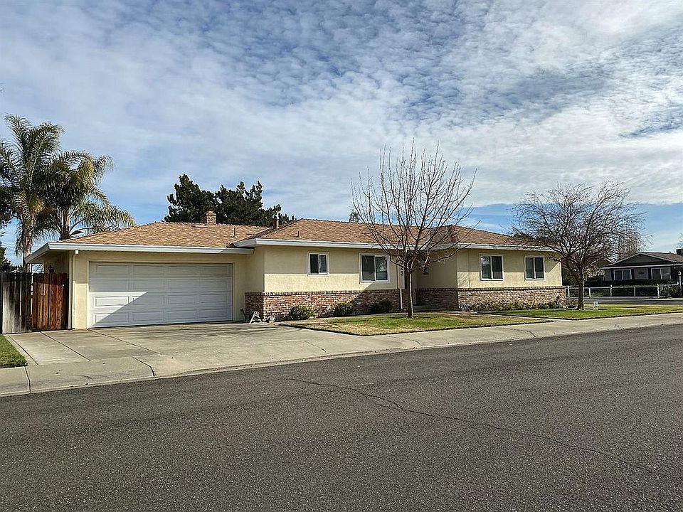 1st image of 1523 Norden Way