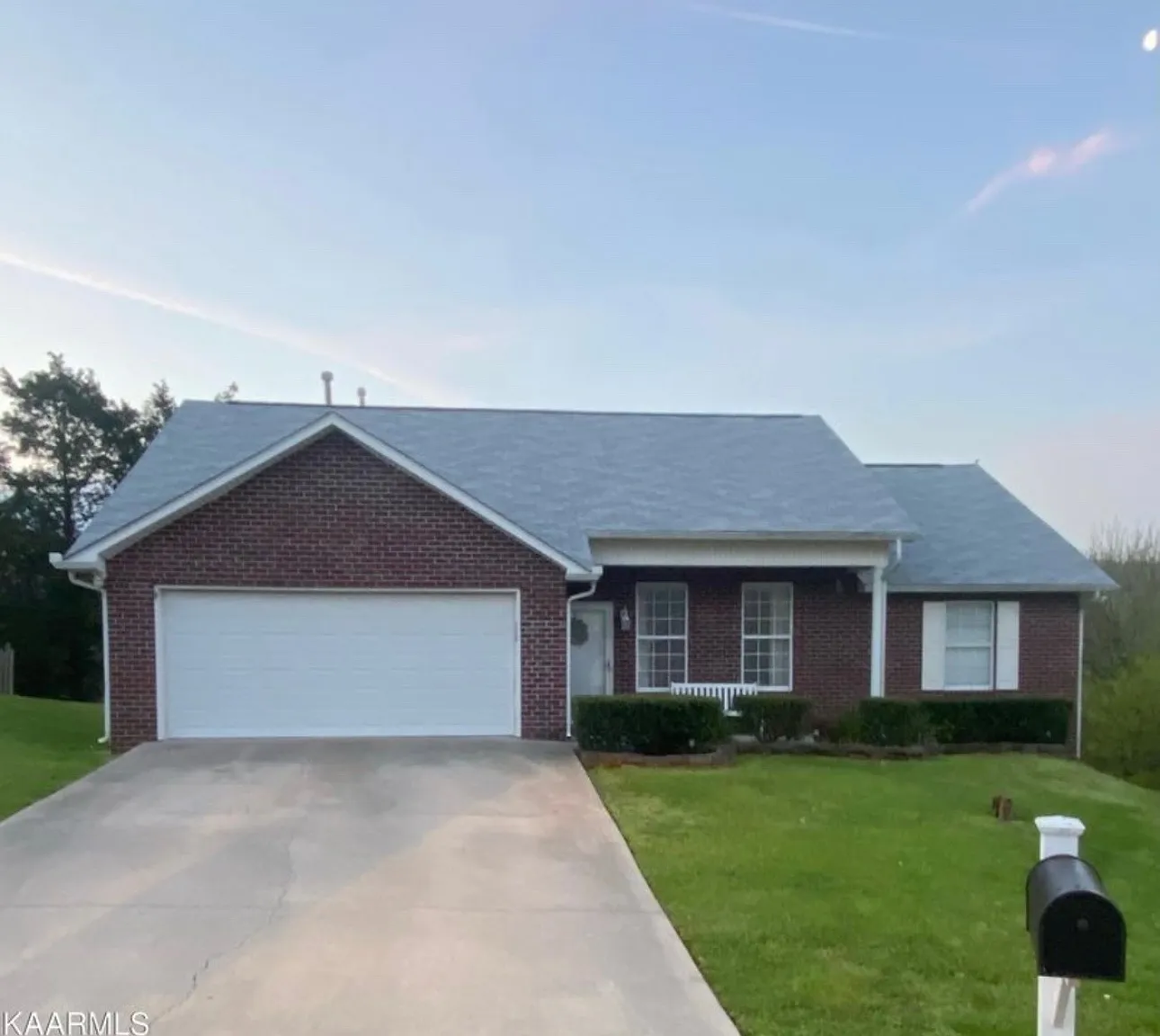 3 bed, 1260 sqft, $2,550 — Photo 1
