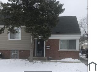 9747 S Brennan Ave, Chicago, IL