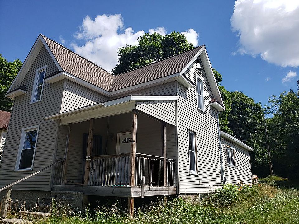 1st image of 410 Crippen St