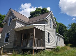 410 Crippen St, Cadillac, MI 49601