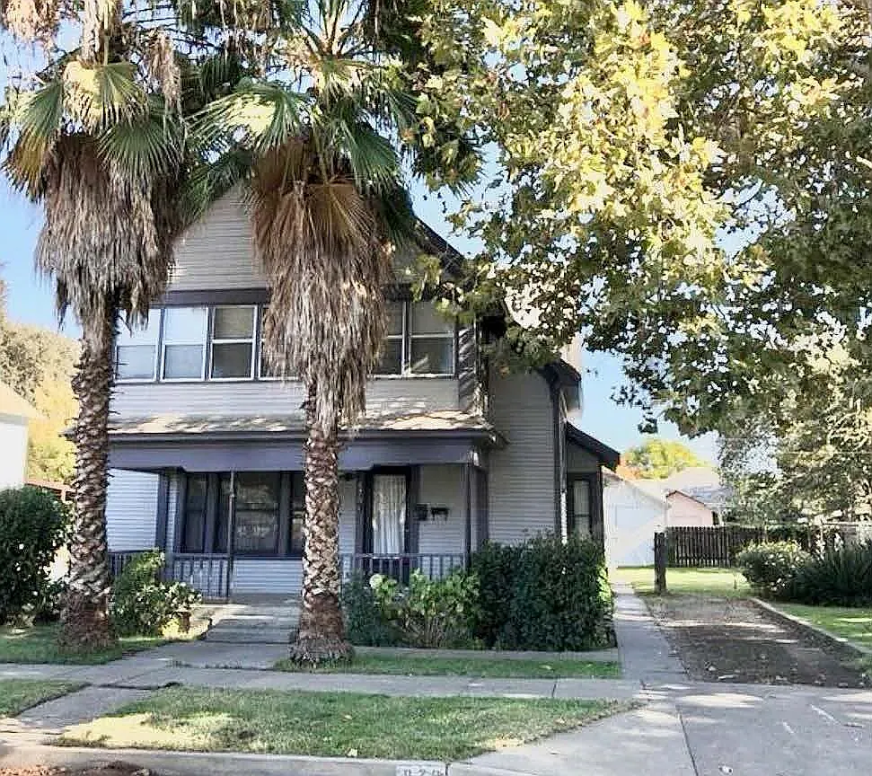 870 Kentucky St — Photo 3