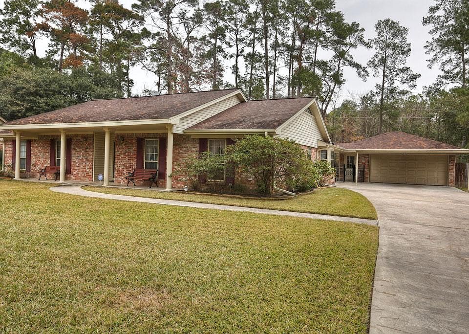 Welcome to 26210 Hanna Road - An Adorable 4BR/2BA One-Story Home Nestled on a Beautiful Half Acre Lo