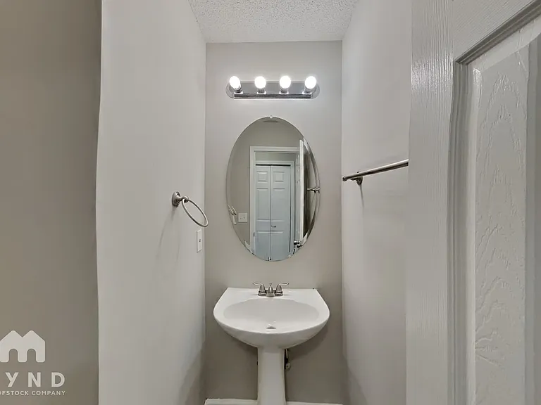 6132 Hickory Lane Dr — Photo 15