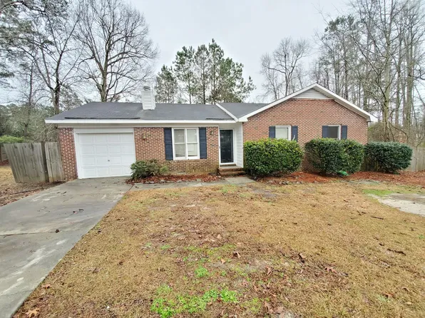 7290 Surf Pl, Fayetteville, NC 28314