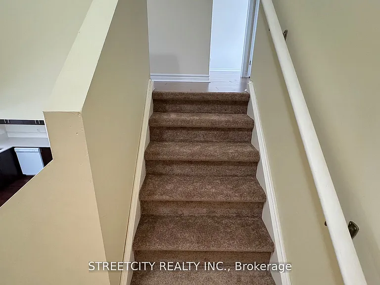 1357 Michael Cir — Photo 20