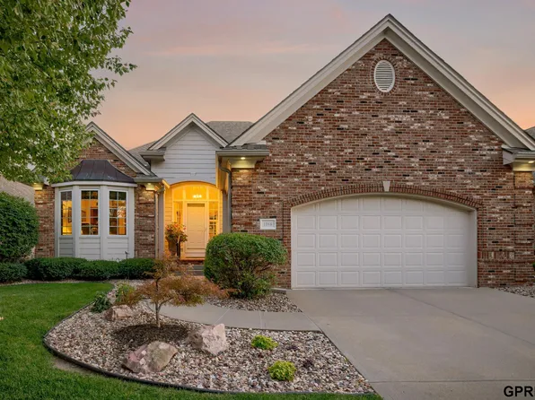1346 S 181st Plz, Omaha, NE 68130