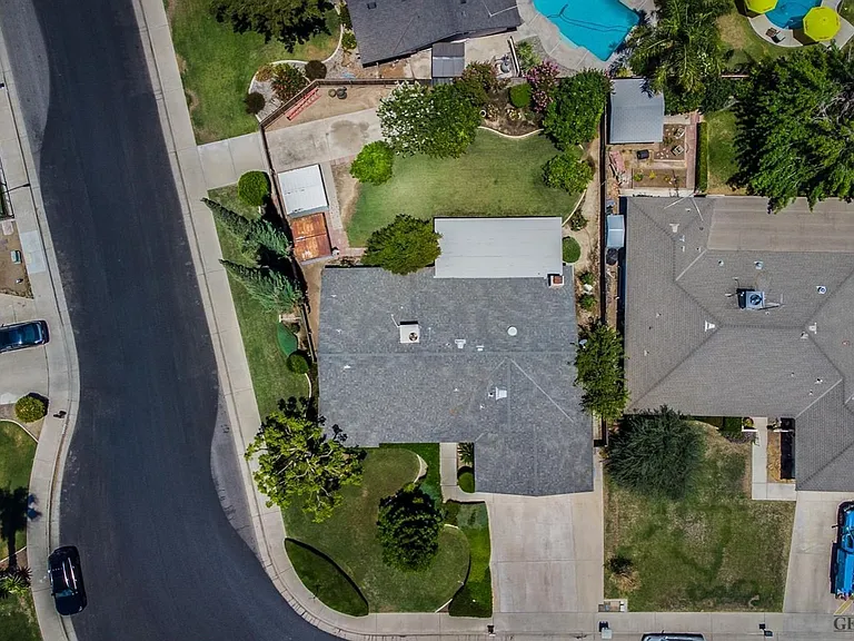 6412 Manchester Ln — Photo 26