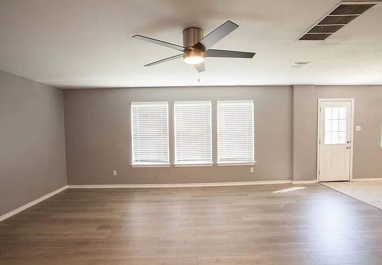 2621 Sundance Dr — Photo 7