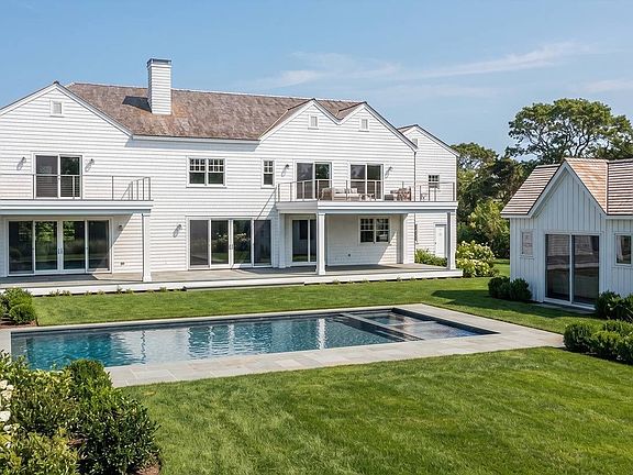 5th image of 492 Wainscott Harbor Rd
