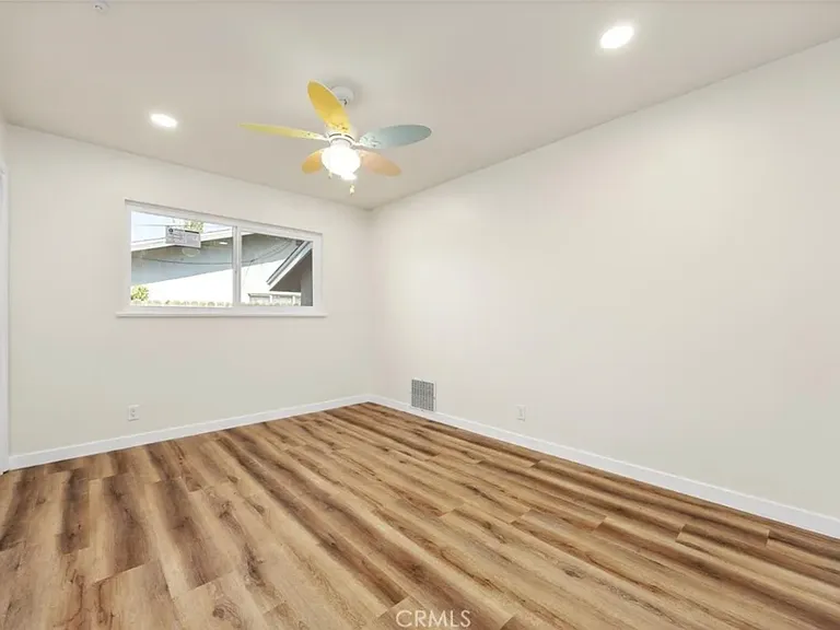 4425 Bloomquist Dr — Photo 4