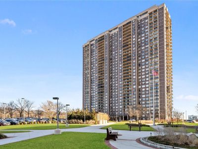 27110 Grand Central Parkway #16W, Floral Park, NY, 11005