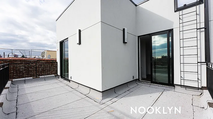 Rented by Nooklyn NYC LLC | media 17