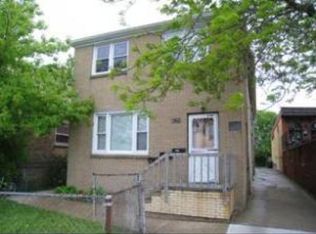 542 Green Bay Rd, Highwood, IL 60040