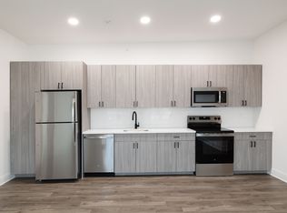 33 Center St #2B, Albany, NY 12204