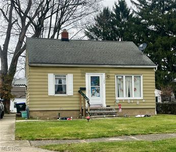 125 Adams Ave, Cuyahoga Falls, OH, 44221