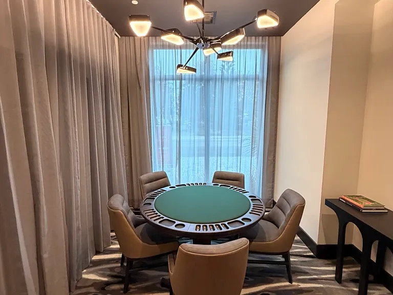 12400 Biscayne Blvd #605 — Photo 17
