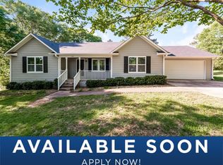 1108 Pine Valley Ln, Jonesboro, GA 30236