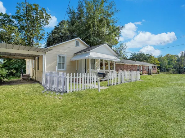 1927 Iris St, North Charleston, SC 29405