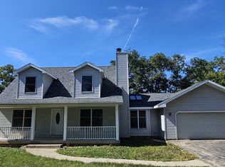 N3305 University Rd, Lake Geneva, WI 53147