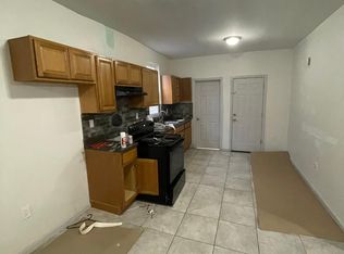 450 15th Ave #A, Newark, NJ 07103