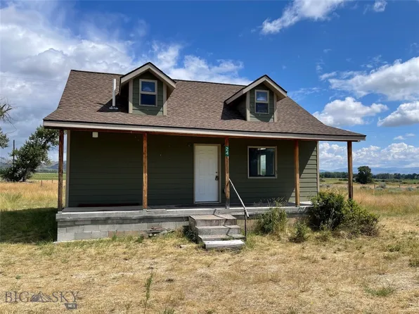 24 Main St, Toston, MT 59643