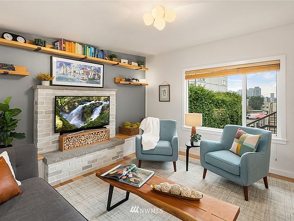 3rd image of 510 Lee St APT 4
