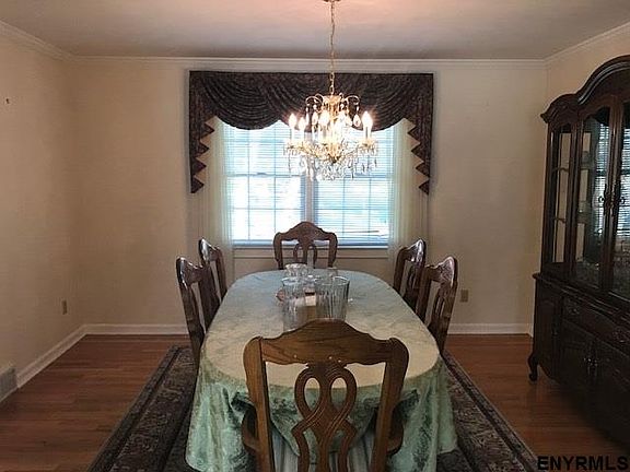 5th image of 1 Laurel Dr