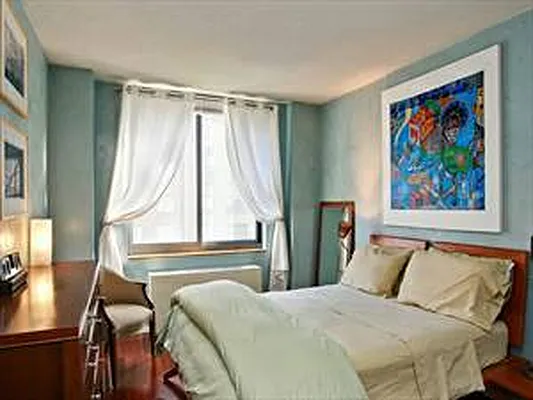 Rented by Pink Stone Realty LLC | media 4