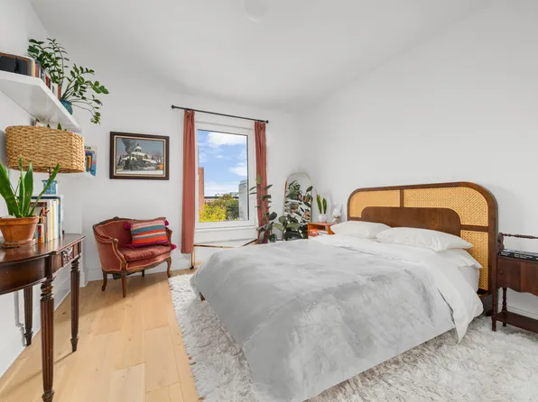 488 Sterling Place image 5 of 12