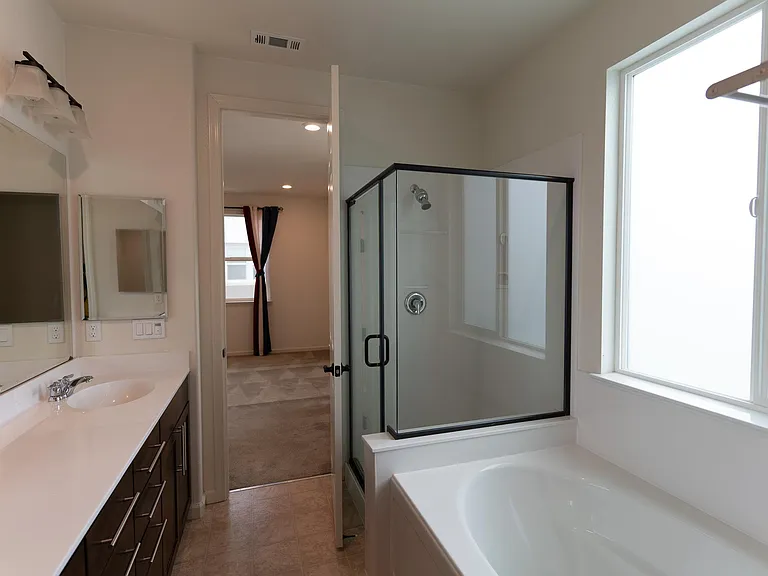 1022 Giacomo Ln — Photo 19