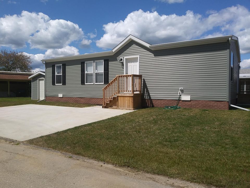 1st image of 3948 Sherwood Lakes Blvd
