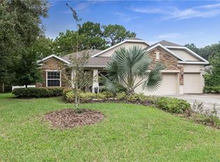 97 Sycamore Cir, Homosassa, FL 34446