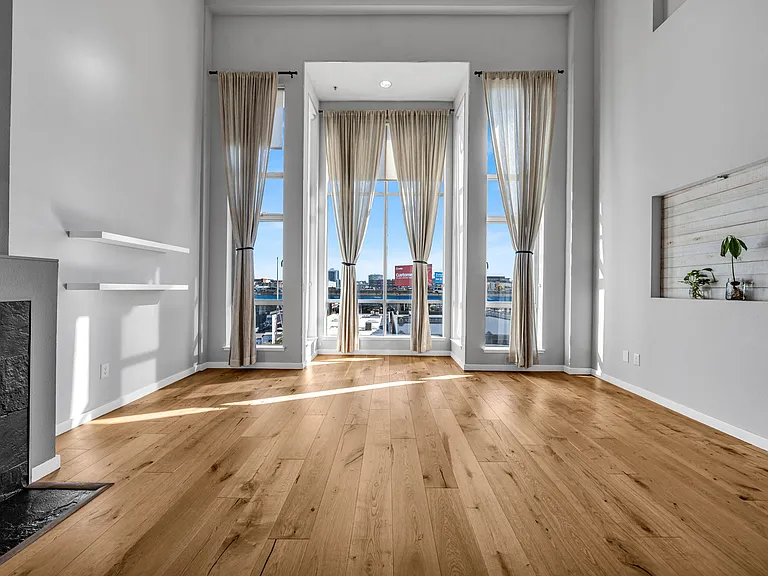 950 Harrison St #212 — Photo 1