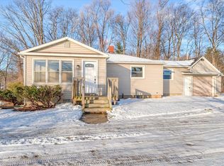 5742 N Lapeer Rd, North Branch, MI 48461