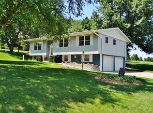 13546 Highway 6 E, Grinnell, IA 50112