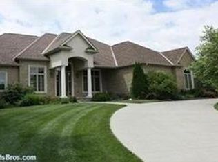 6635 S Pass Dr, Lincoln, NE 68512
