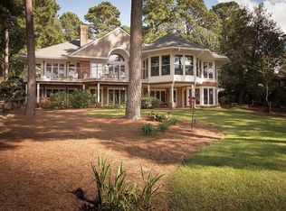 118 Pine Ridge Dr, Whispering Pines, NC 28327