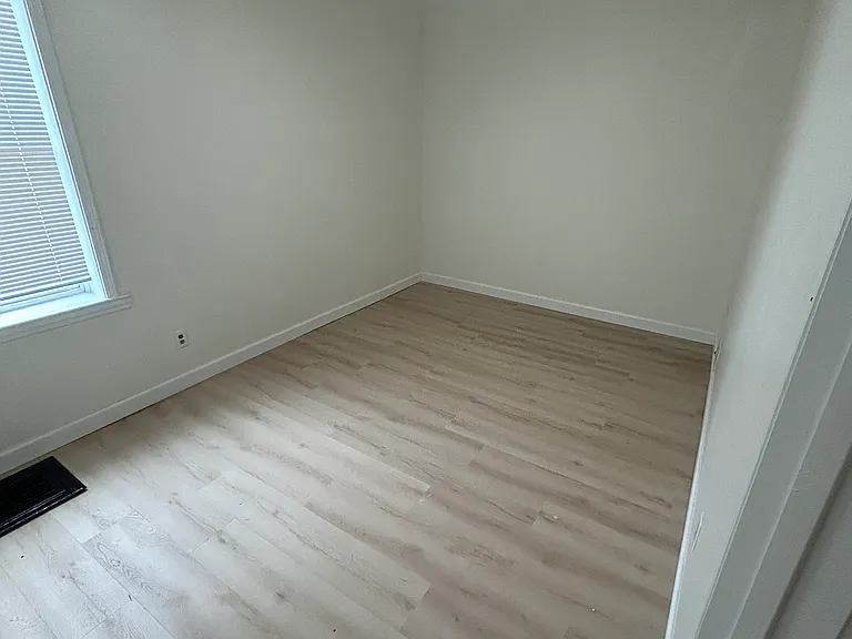 5461 Alabama Ave — Photo 7