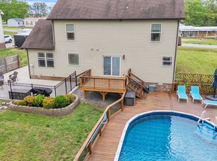 270 Harper Rd, Clarksville, TN 37043