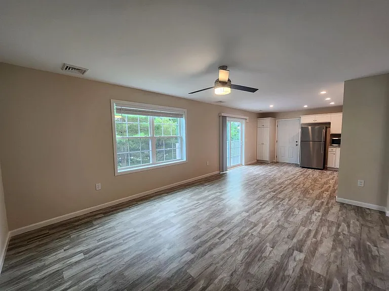 46 Nicholas Barre Town — Photo 14