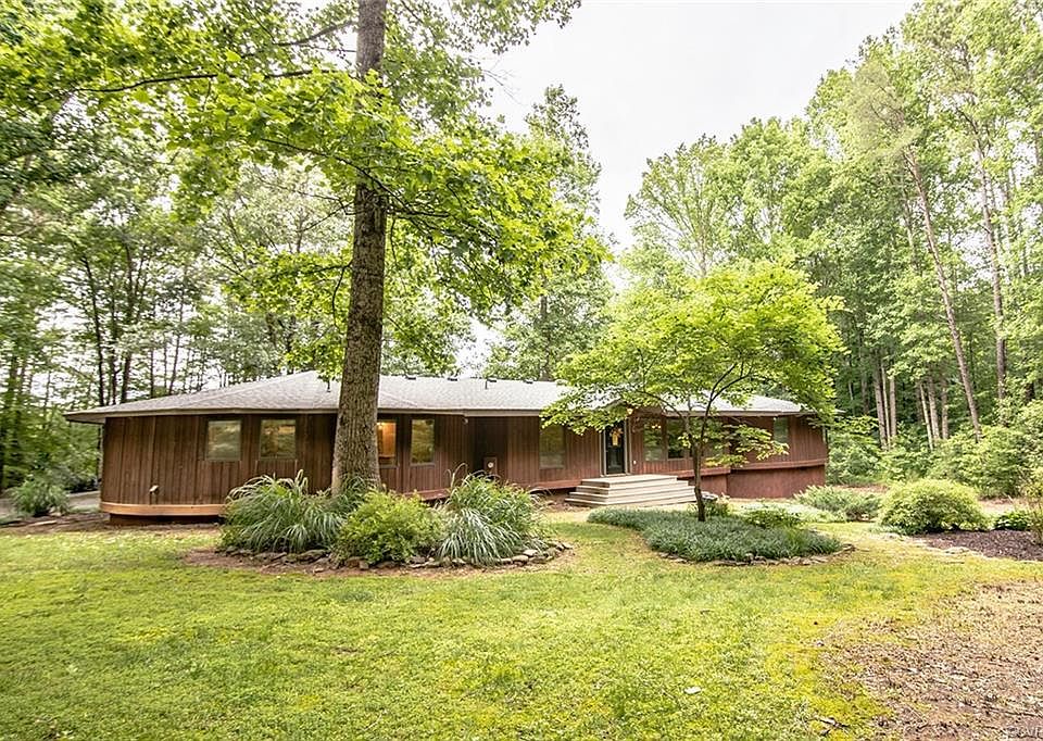 1st image of 14317 Beaver Creek Dr