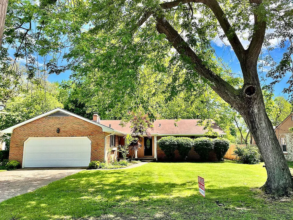 350 Colony Rd photo 1