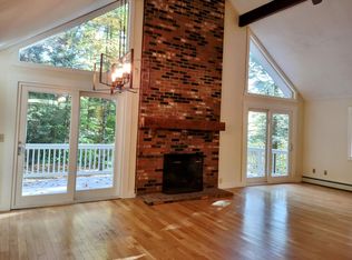 749 Willard Rd, White River Junction, VT 05047