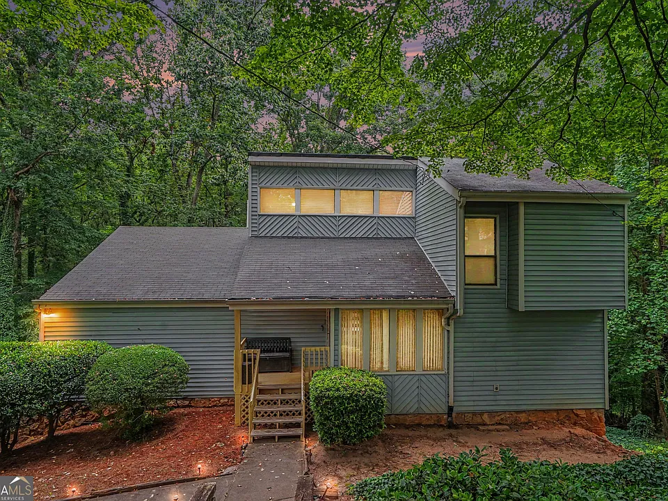 500 Hickory Hills Trl